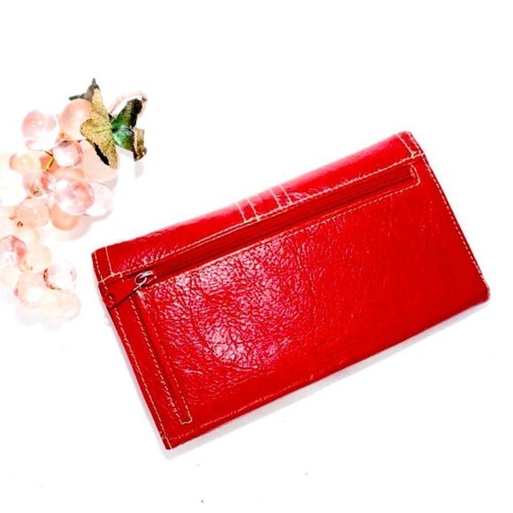 Buxton Genuine Leather Red Wallet for Women - Picture 2 of 6